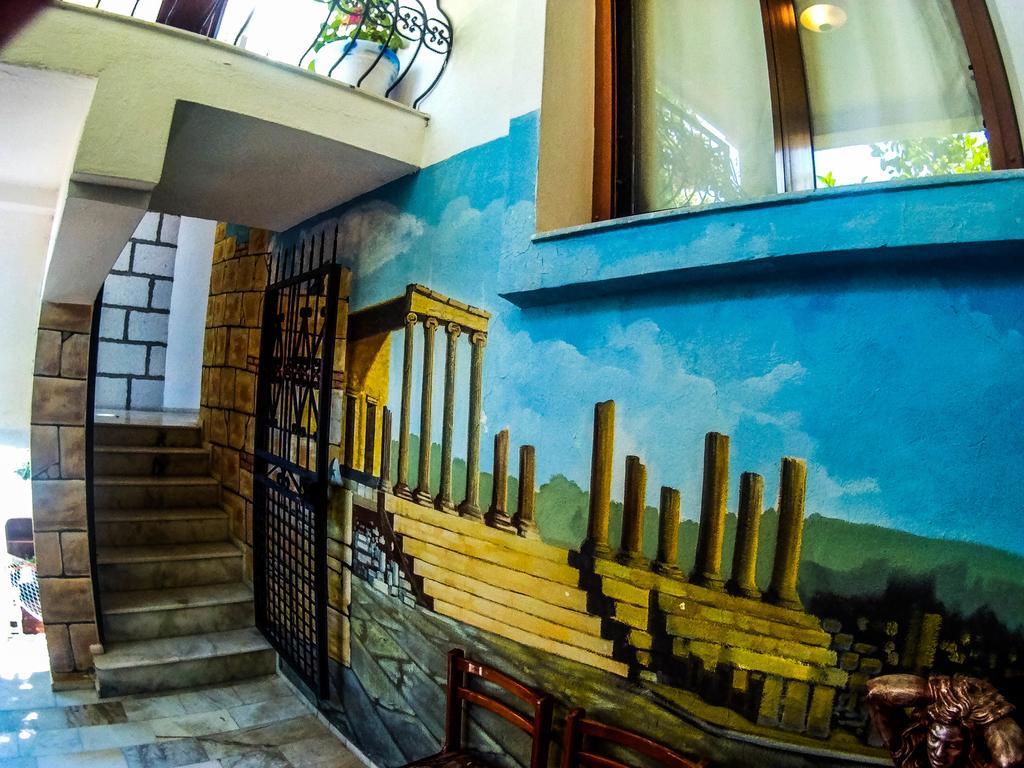 Antik Motel ألاتشاتي المظهر الخارجي الصورة