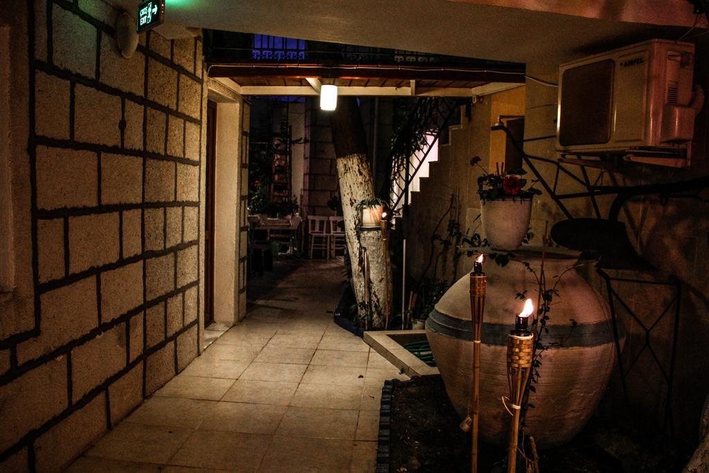 Antik Motel ألاتشاتي المظهر الخارجي الصورة
