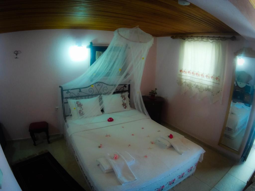 Antik Motel ألاتشاتي المظهر الخارجي الصورة